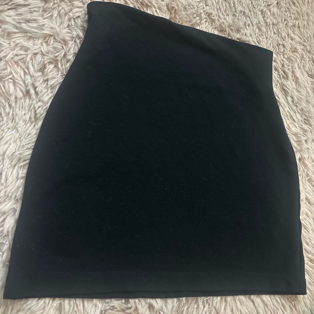Elegant Black Women's Skirt